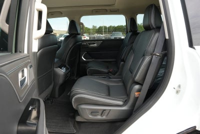 2027 INFINITI QX80 LUXE