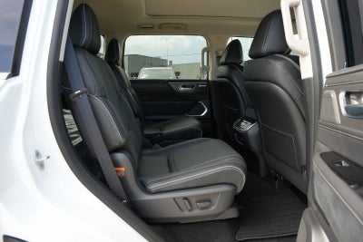 2027 INFINITI QX80 LUXE