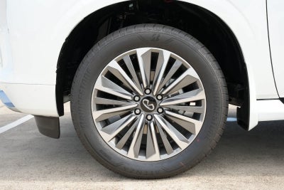 2027 INFINITI QX80 LUXE