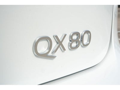 2027 INFINITI QX80 LUXE