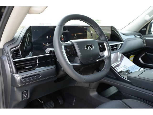 2027 INFINITI QX80 LUXE