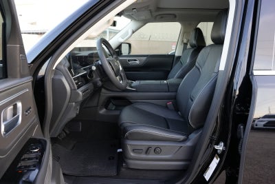 2027 INFINITI QX80 LUXE