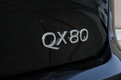 2027 INFINITI QX80 LUXE