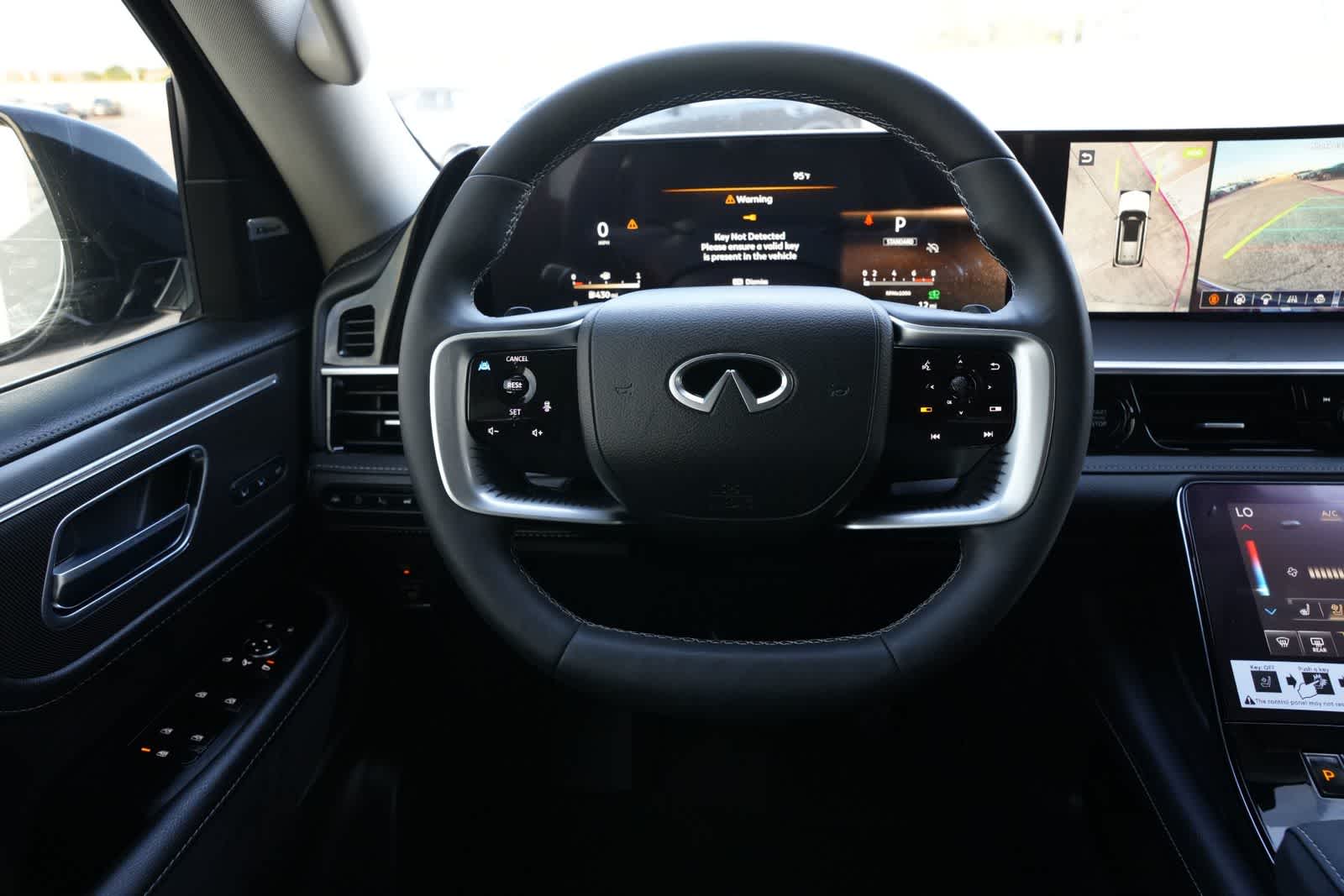 2027 INFINITI QX80 LUXE