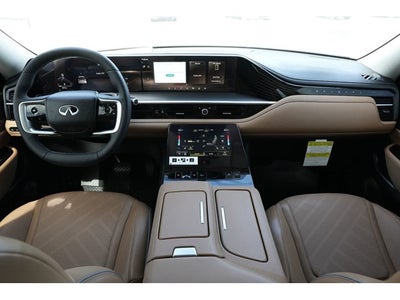 2026 INFINITI QX80 LUXE
