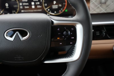 2027 INFINITI QX80 LUXE