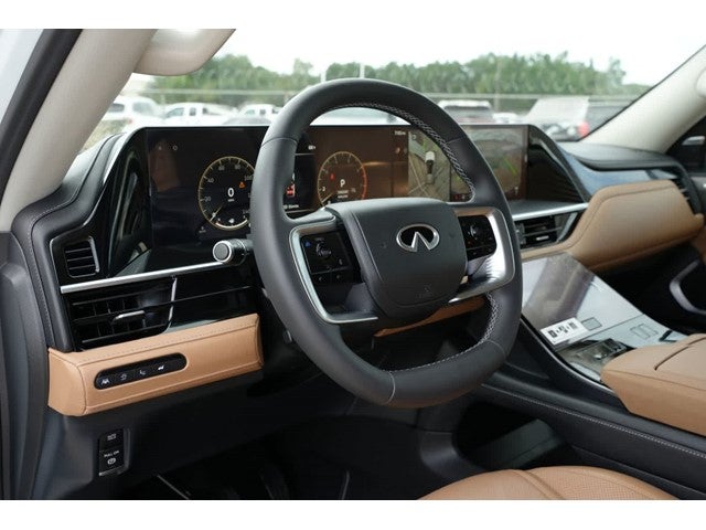 2027 INFINITI QX80 LUXE