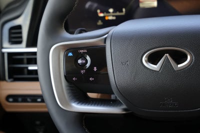 2027 INFINITI QX80 LUXE