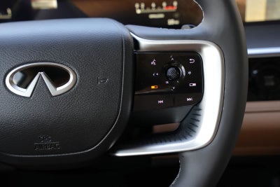 2027 INFINITI QX80 LUXE