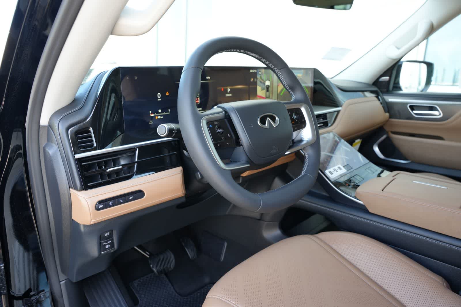 2027 INFINITI QX80 LUXE