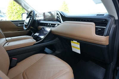2027 INFINITI QX80 LUXE