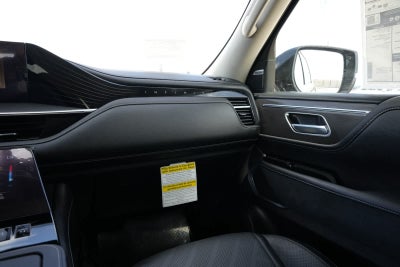 2027 INFINITI QX80 LUXE