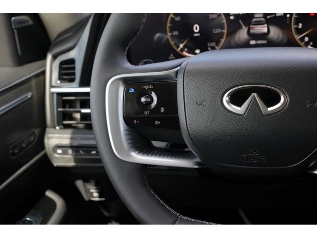 2027 INFINITI QX80 LUXE