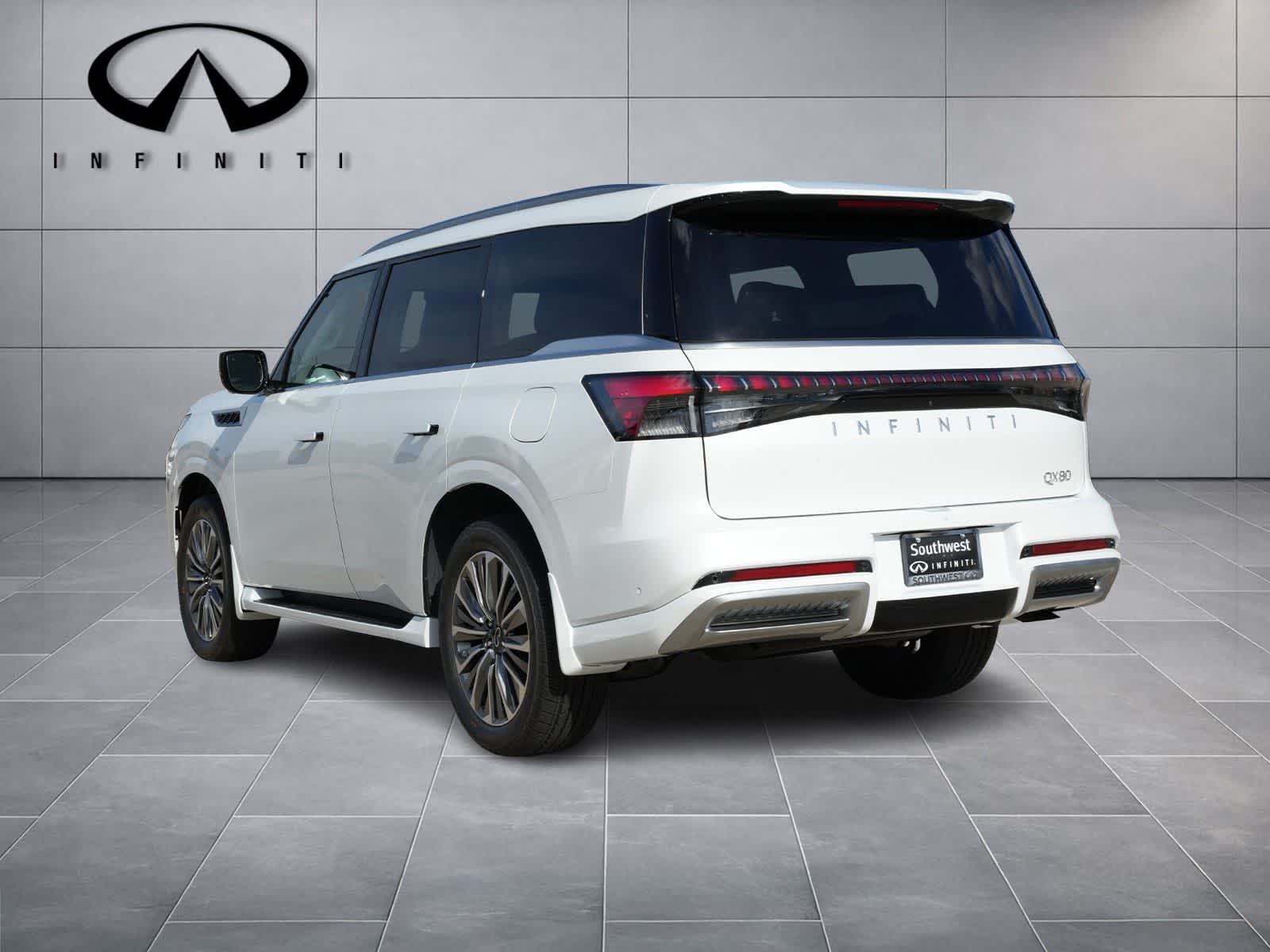 2027 INFINITI QX80 LUXE