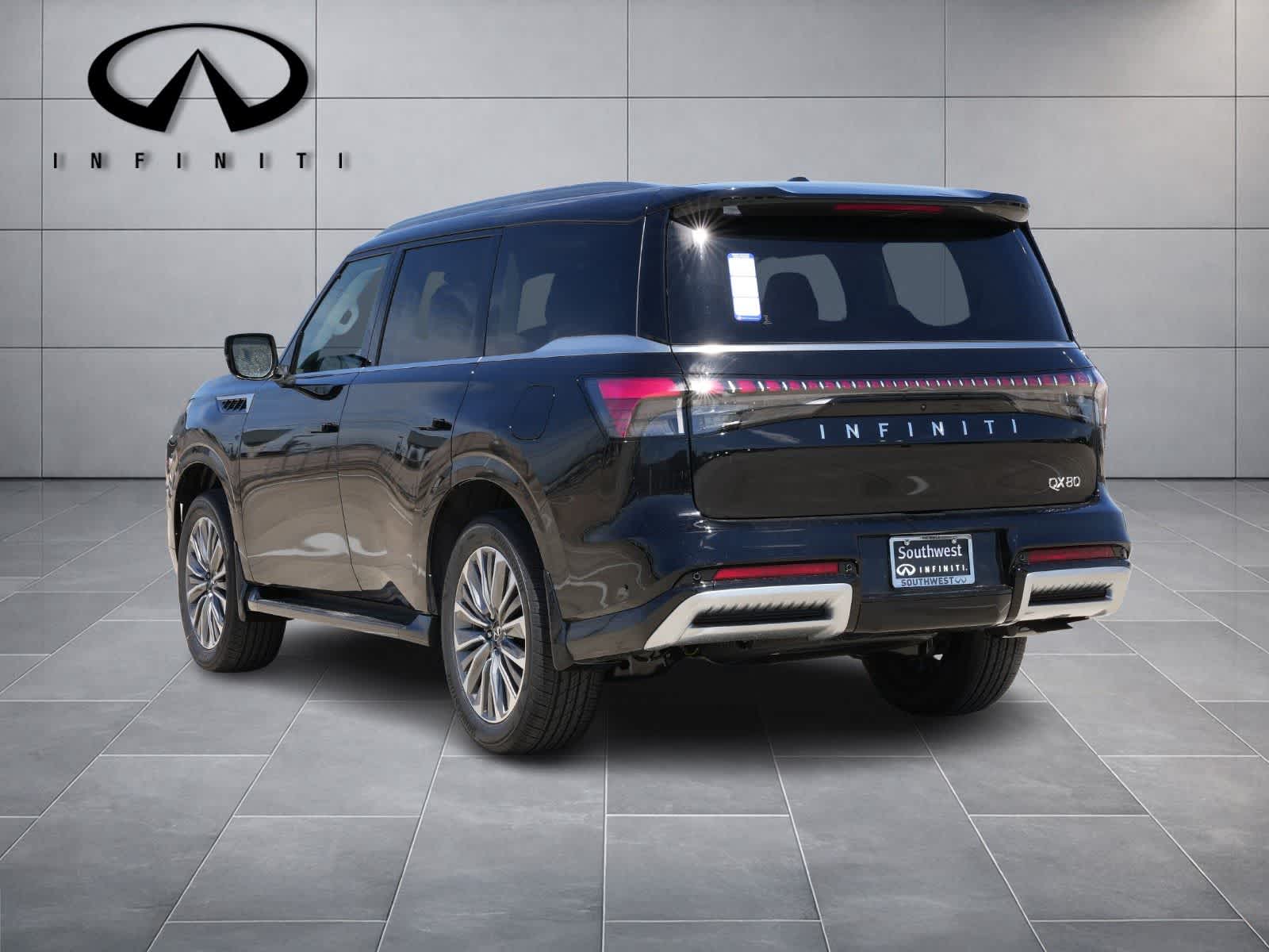 2026 INFINITI QX80 LUXE