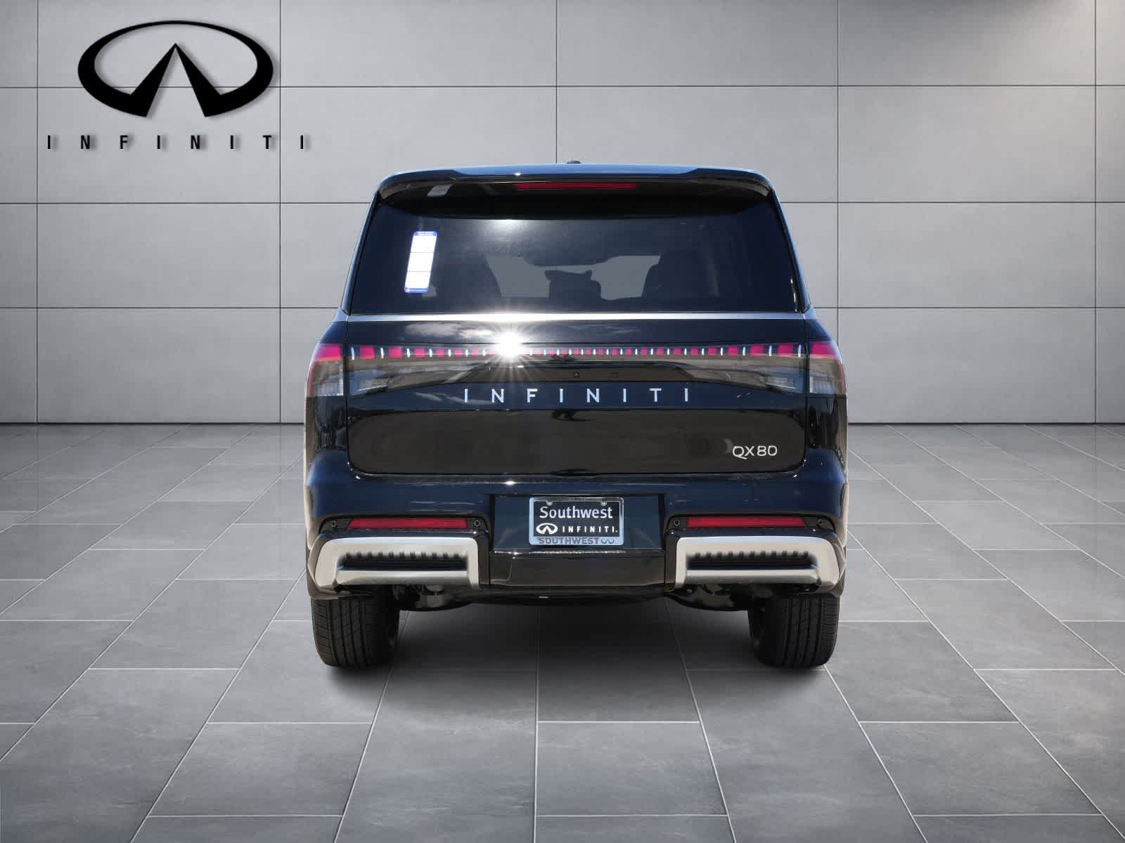 2026 INFINITI QX80 LUXE