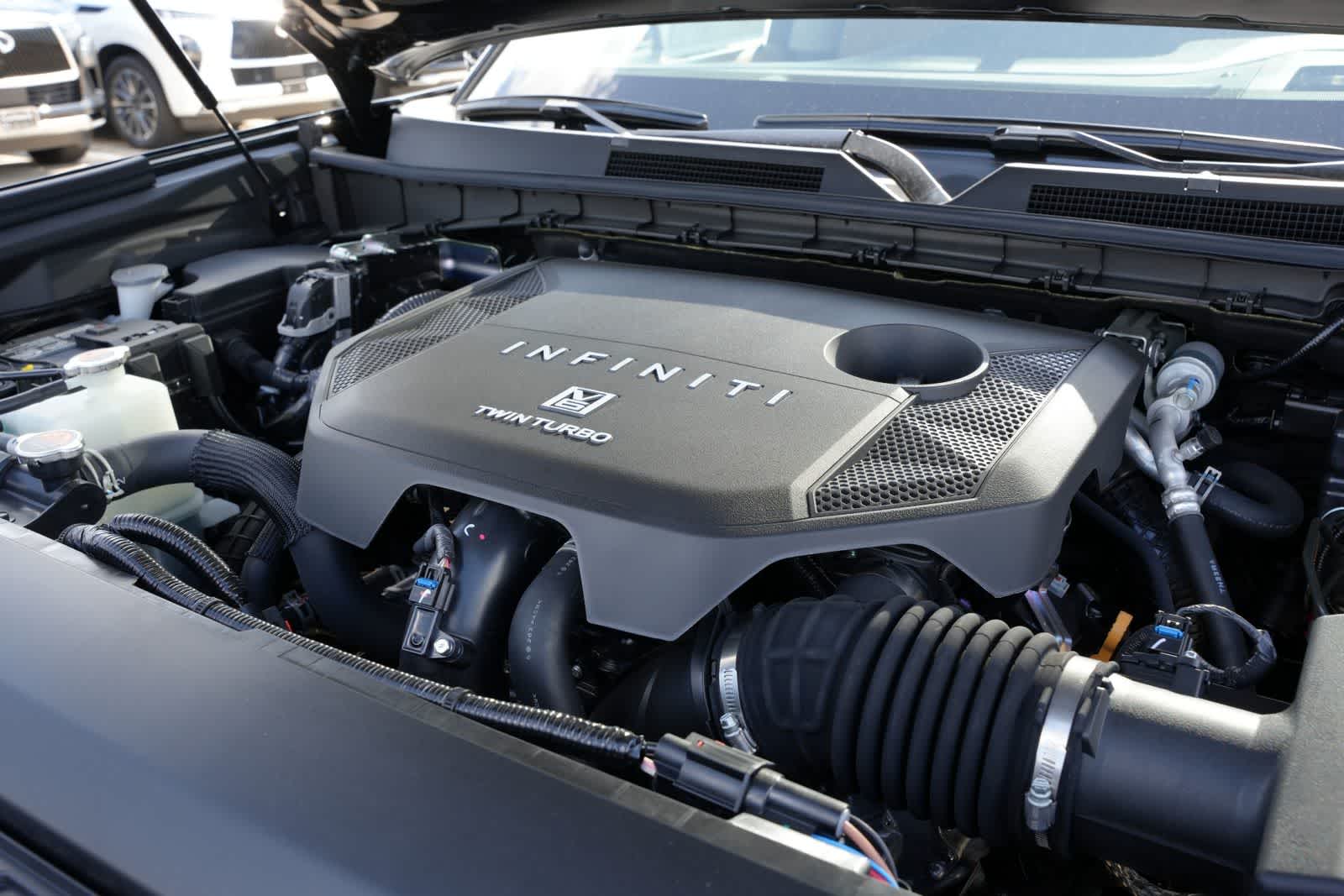 2027 INFINITI QX80 LUXE