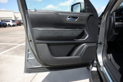 2027 INFINITI QX80 LUXE
