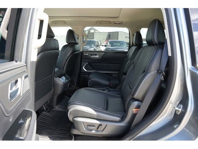 2027 INFINITI QX80 LUXE