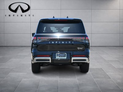 2027 INFINITI QX80 LUXE