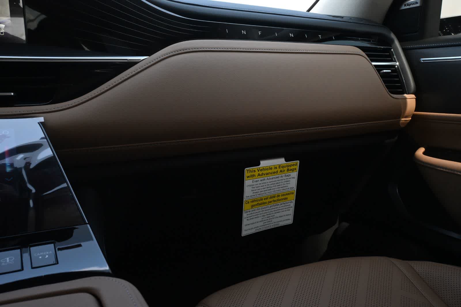 2026 INFINITI QX80 LUXE