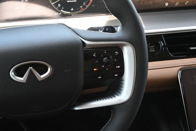 2027 INFINITI QX80 LUXE