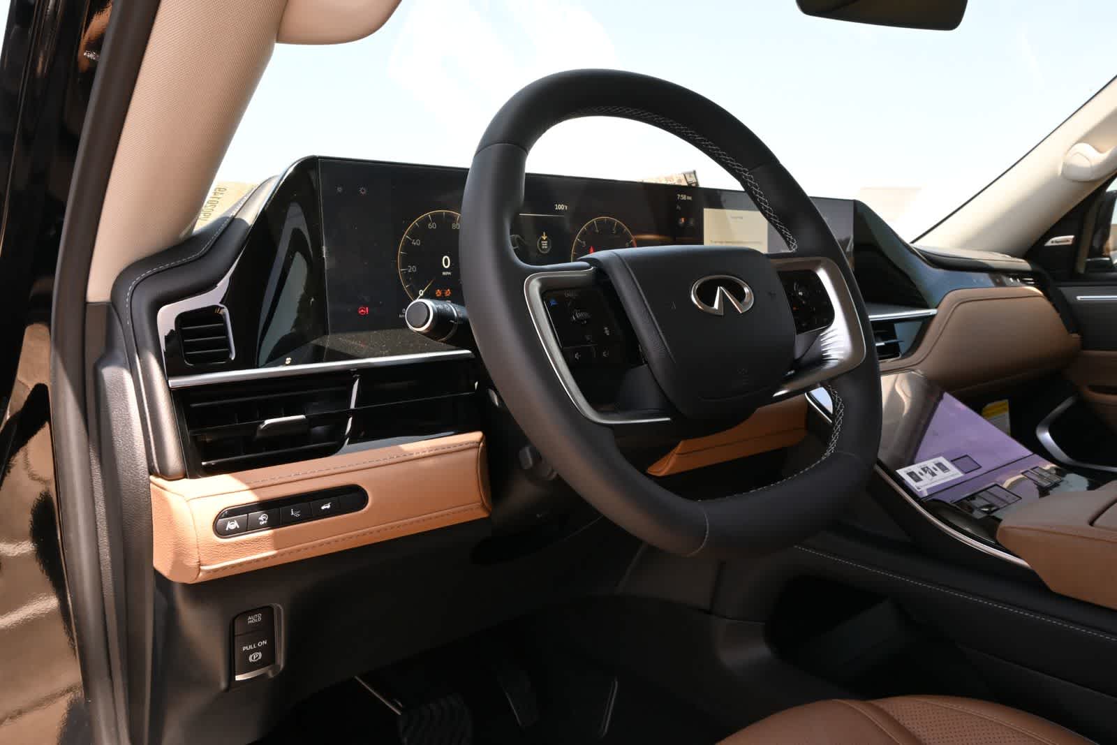 2027 INFINITI QX80 LUXE