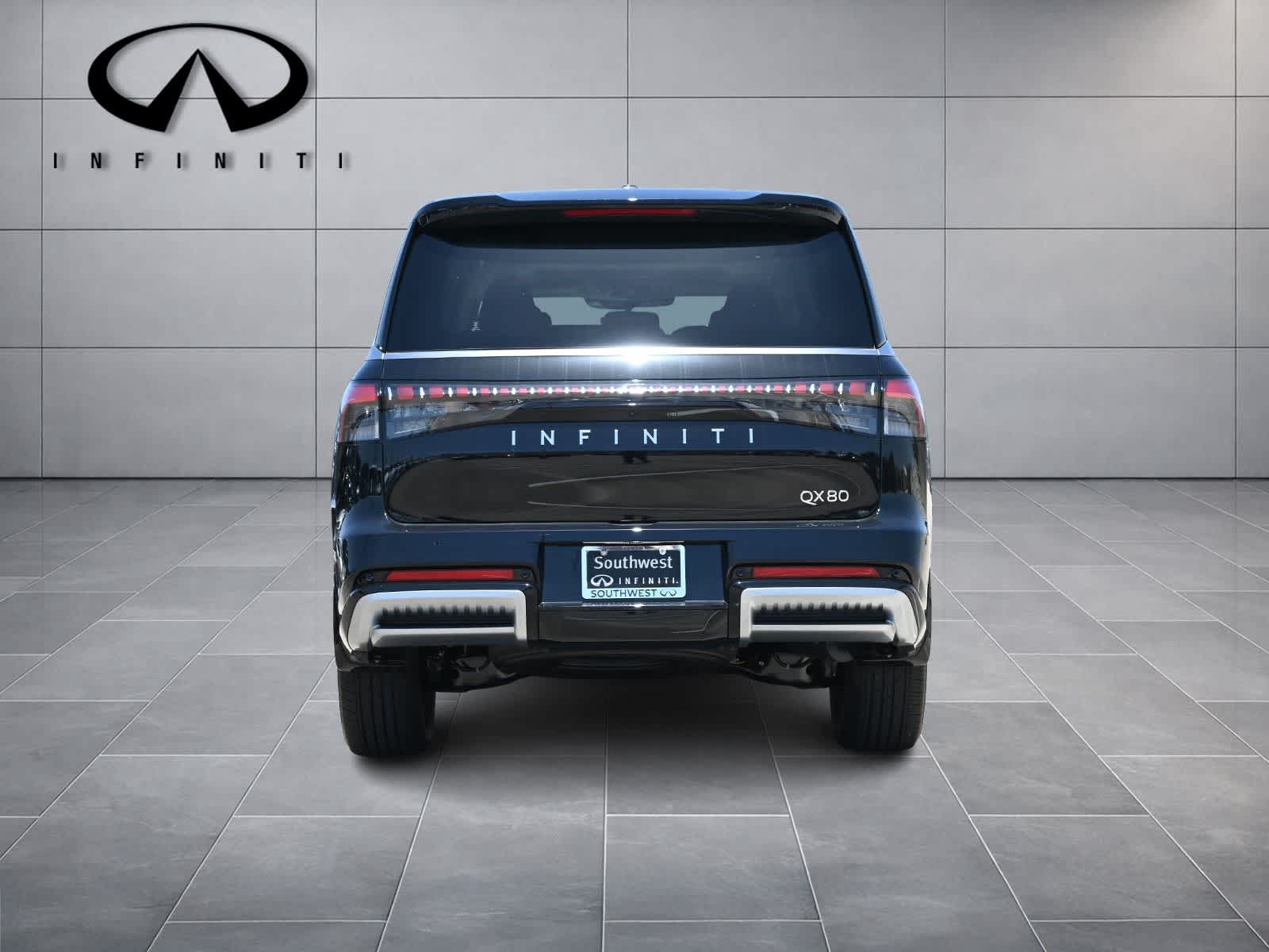 2027 INFINITI QX80 LUXE
