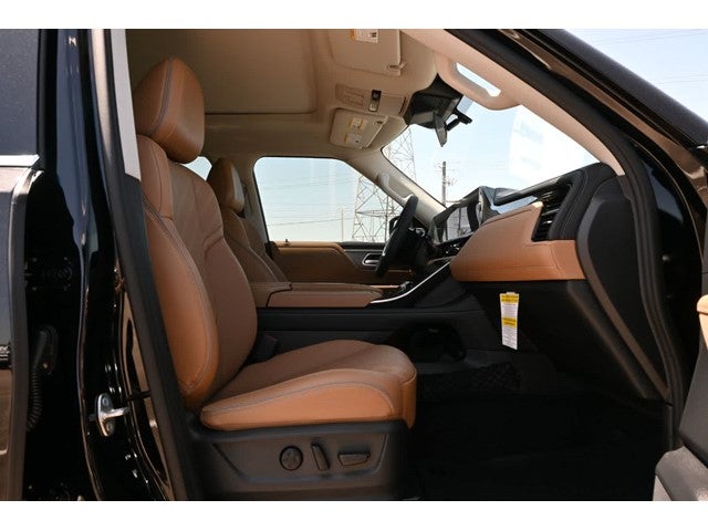 2027 INFINITI QX80 LUXE