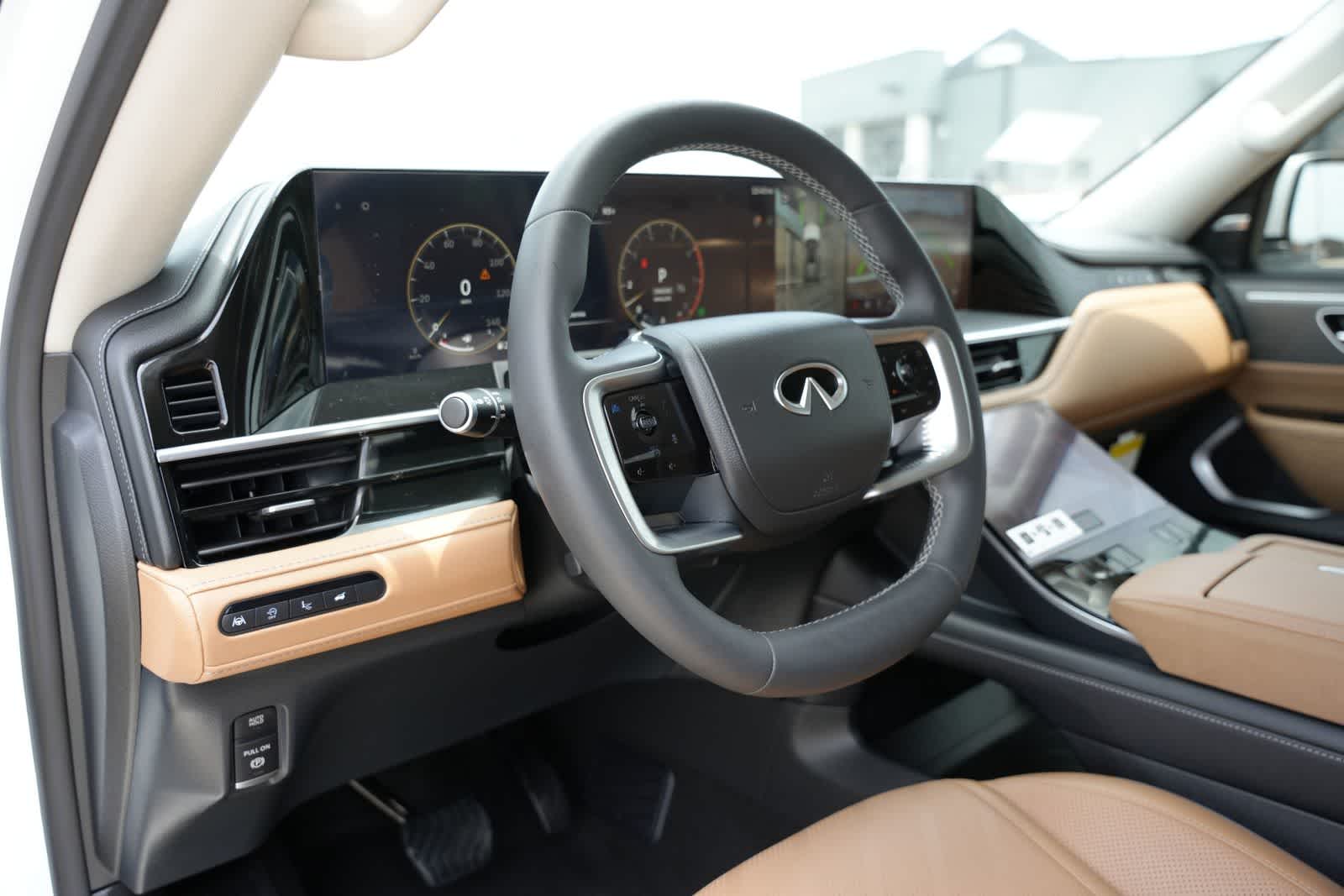 2026 INFINITI QX80 LUXE