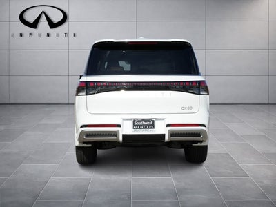 2027 INFINITI QX80 LUXE
