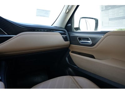 2027 INFINITI QX80 LUXE