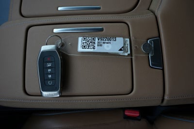 2027 INFINITI QX80 LUXE