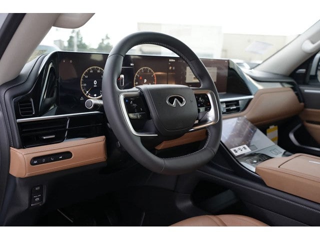 2027 INFINITI QX80 LUXE