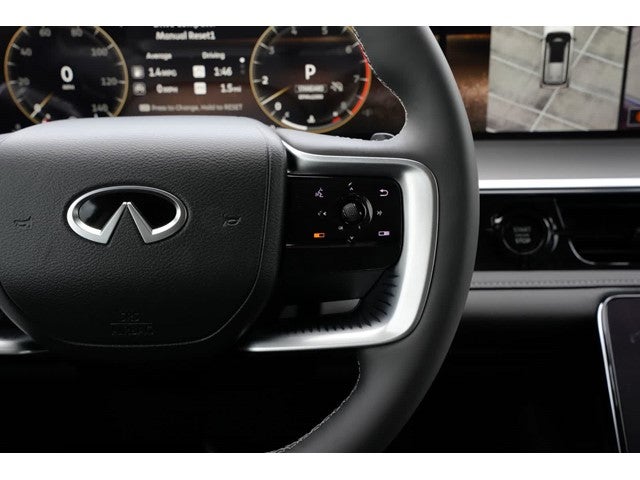 2027 INFINITI QX80 LUXE