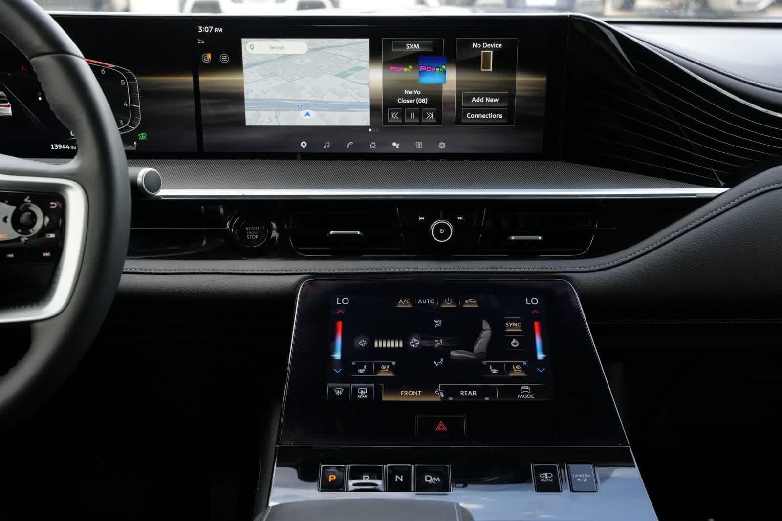 2025 INFINITI QX80 LUXE
