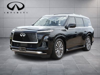 2025 INFINITI QX80 LUXE