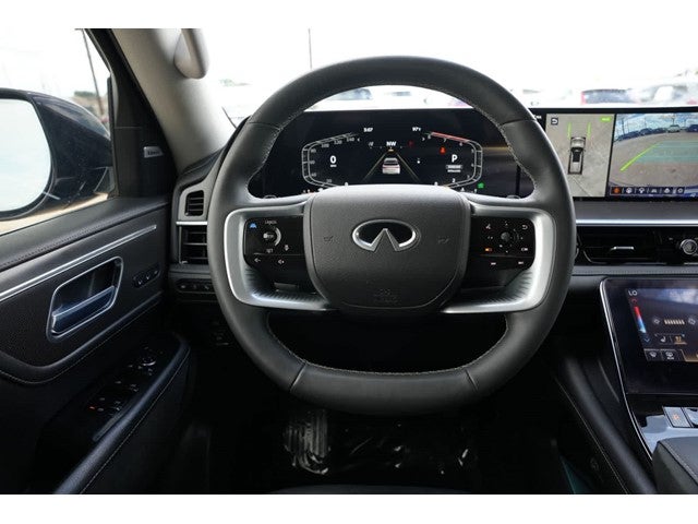 2025 INFINITI QX80 LUXE