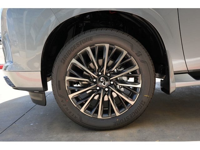 2027 INFINITI QX80 AUTOGRAPH