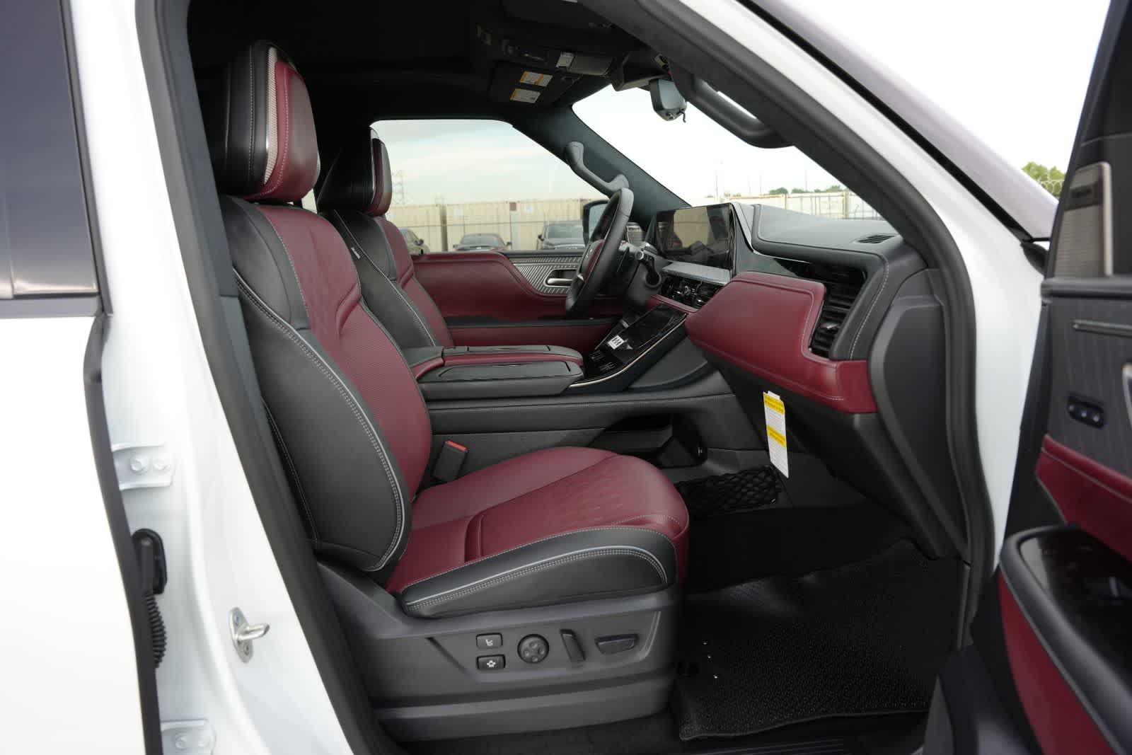 2027 INFINITI QX80 AUTOGRAPH