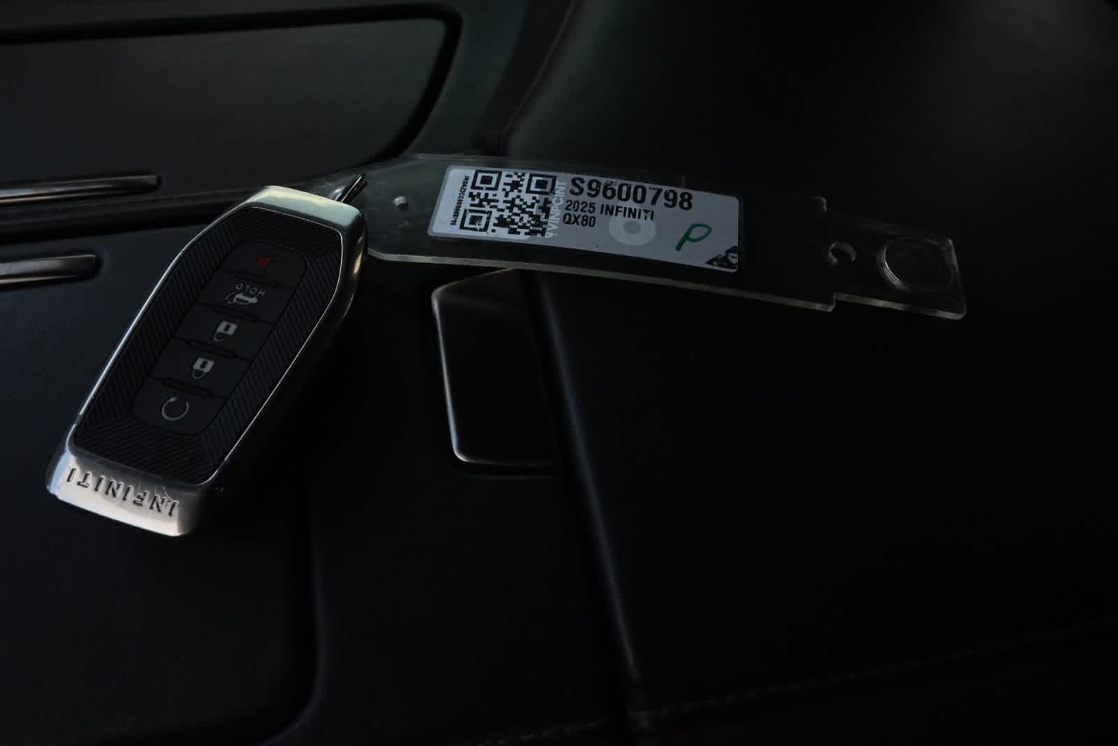 2025 INFINITI QX80 AUTOGRAPH