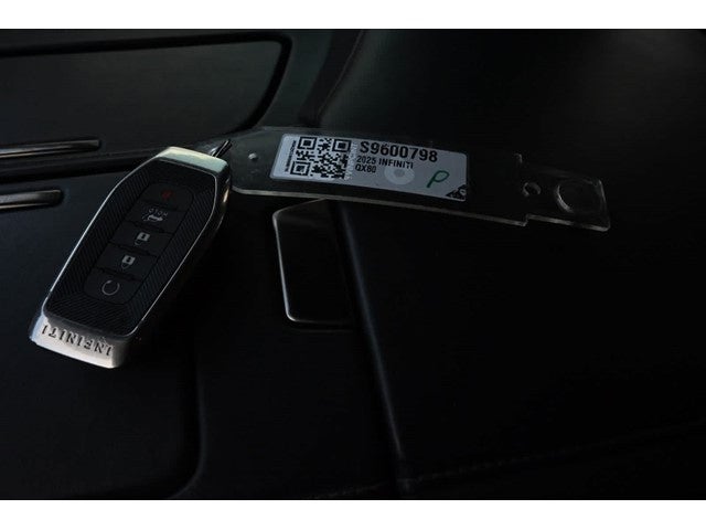2025 INFINITI QX80 AUTOGRAPH