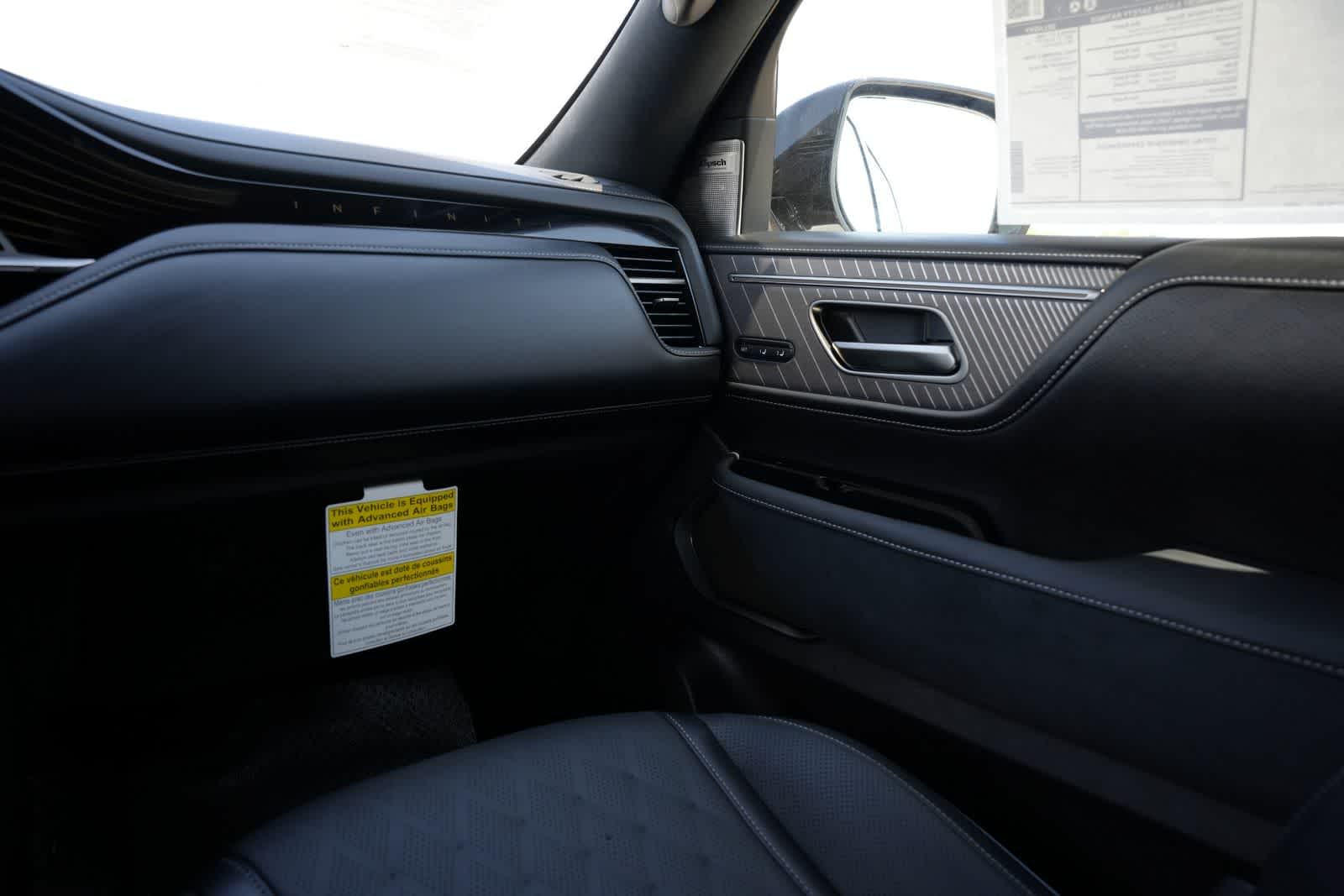 2027 INFINITI QX80 AUTOGRAPH
