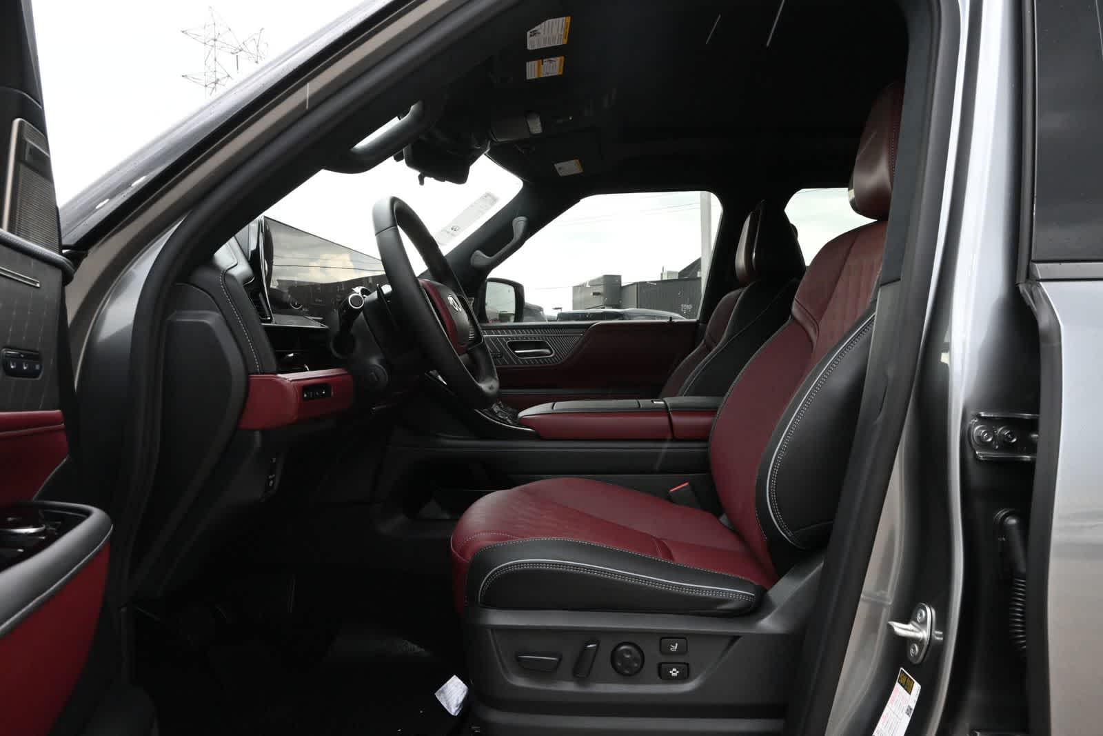 2027 INFINITI QX80 AUTOGRAPH