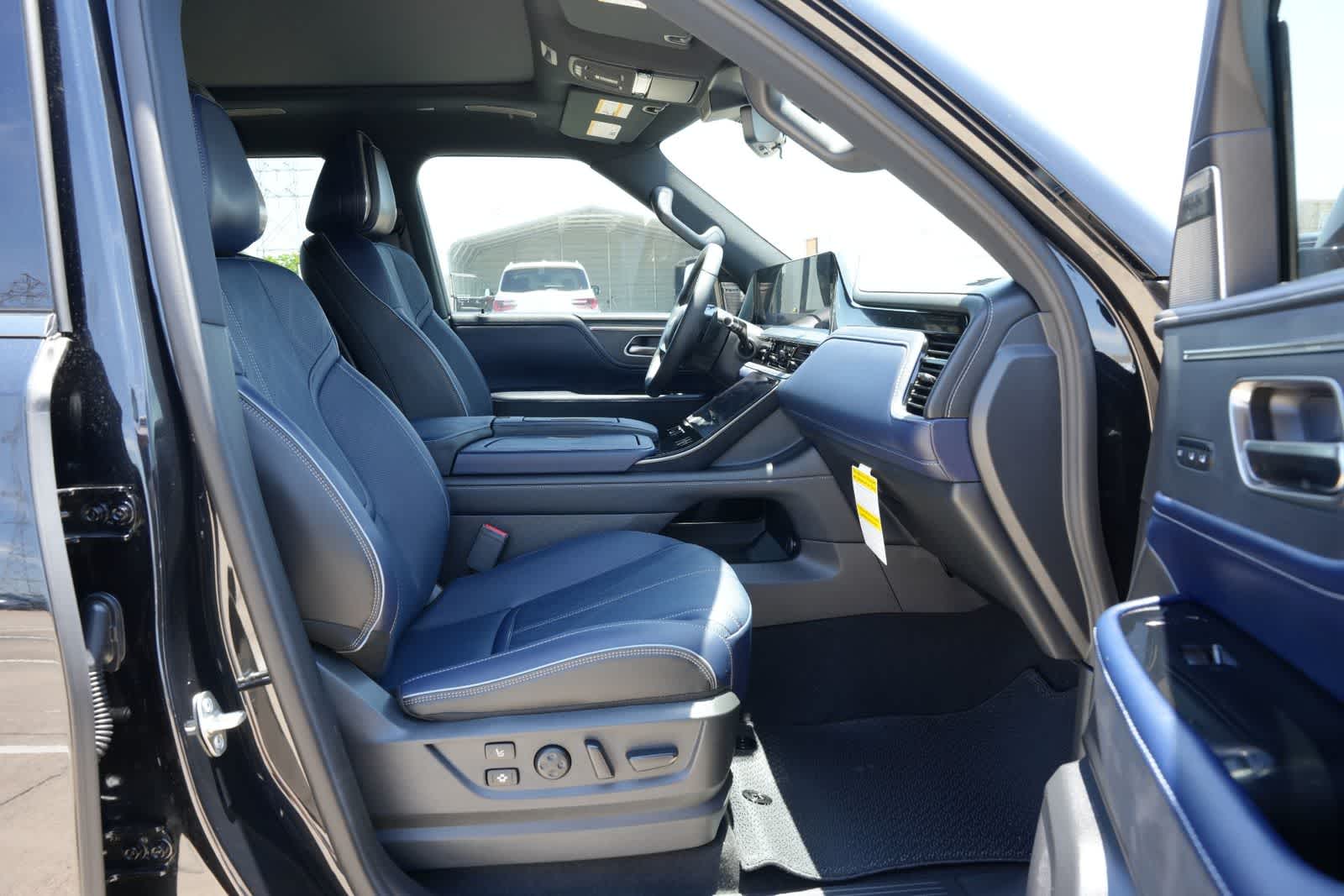 2026 INFINITI QX80 SPORT