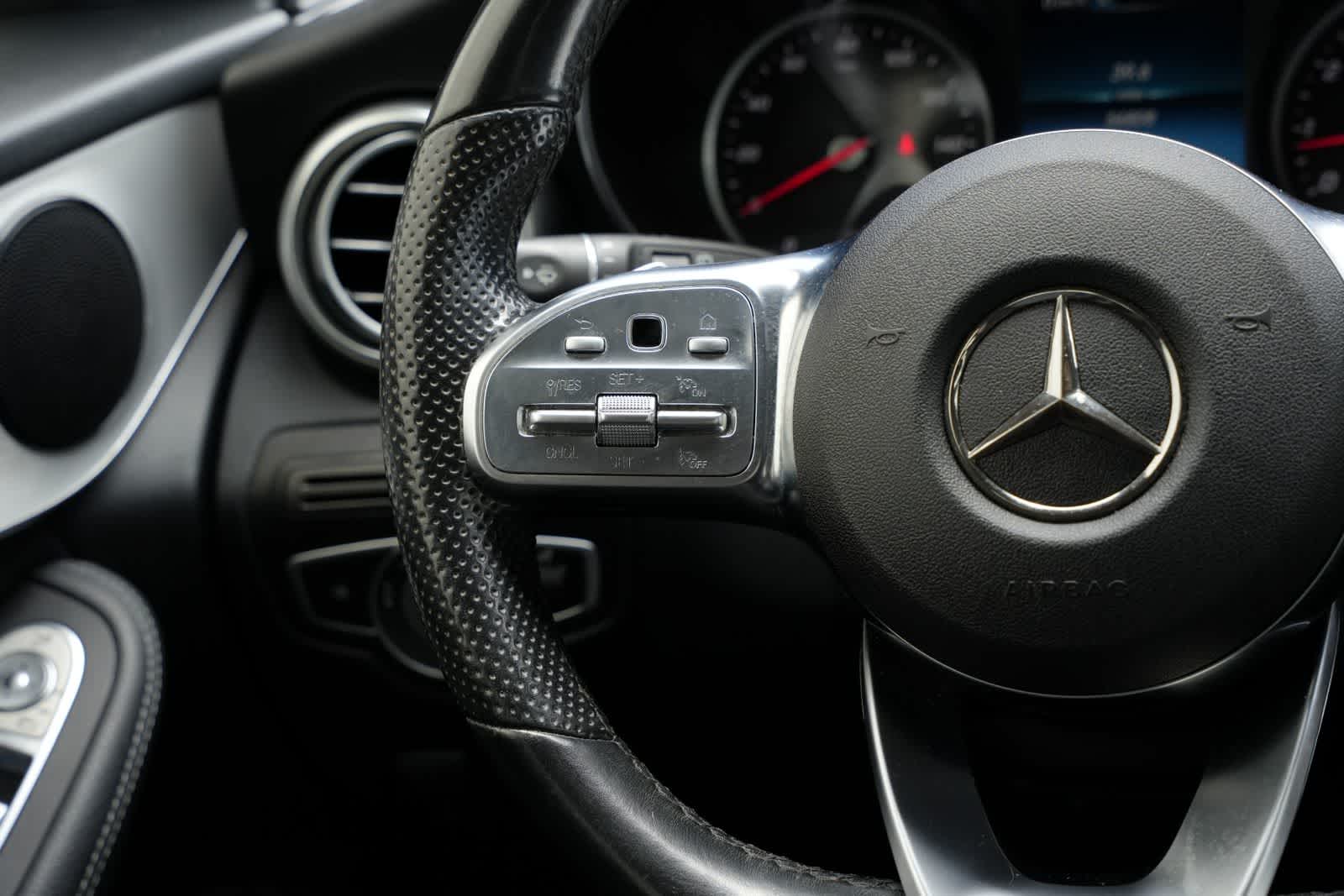 2022 Mercedes-Benz GLC 300 GLC 300