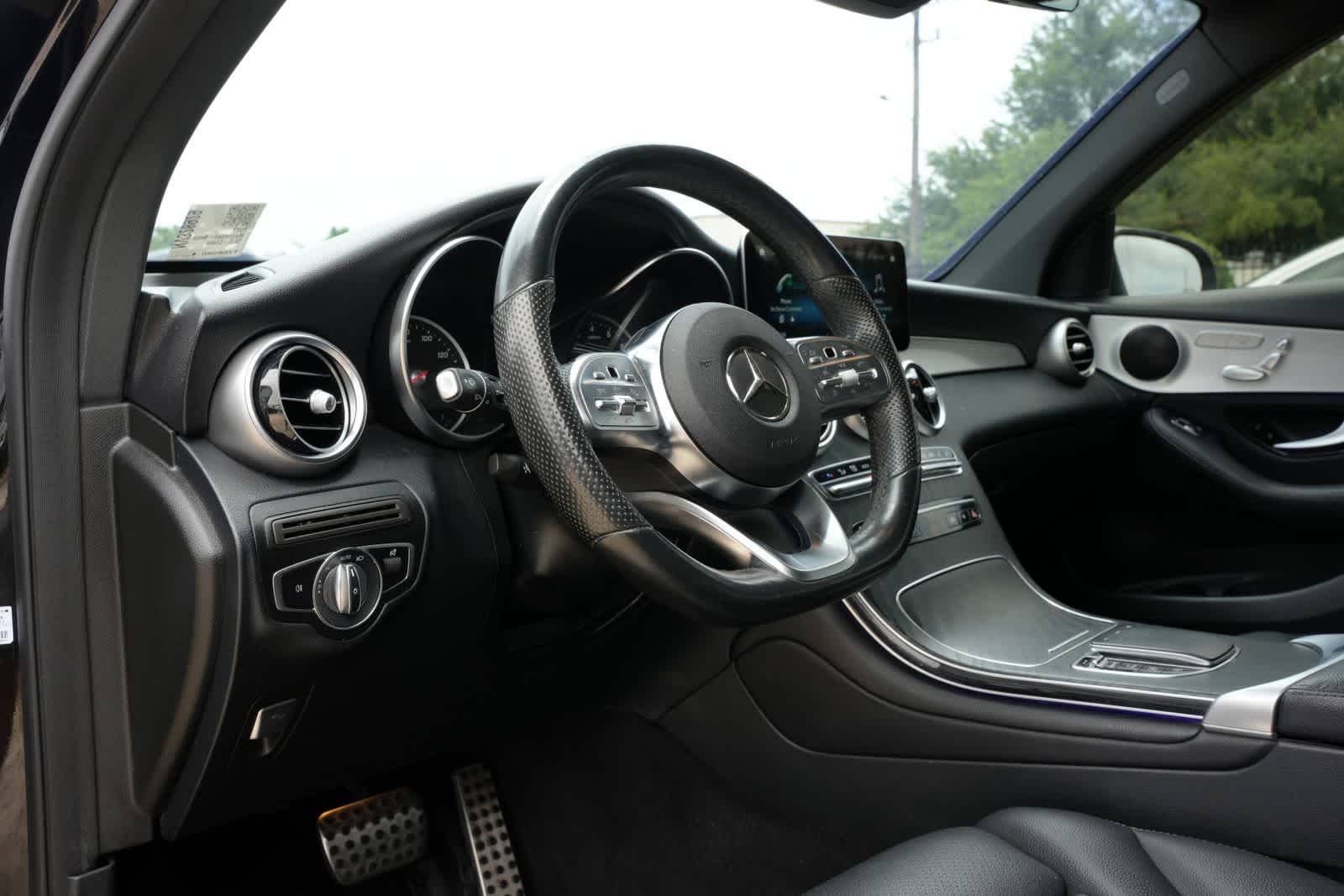 2022 Mercedes-Benz GLC 300 GLC 300