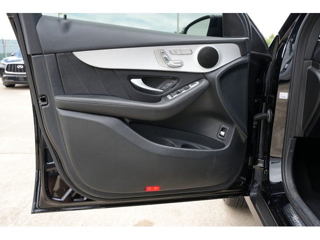 2022 Mercedes-Benz GLC 300 GLC 300