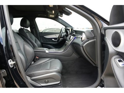 2022 Mercedes-Benz GLC 300 GLC 300