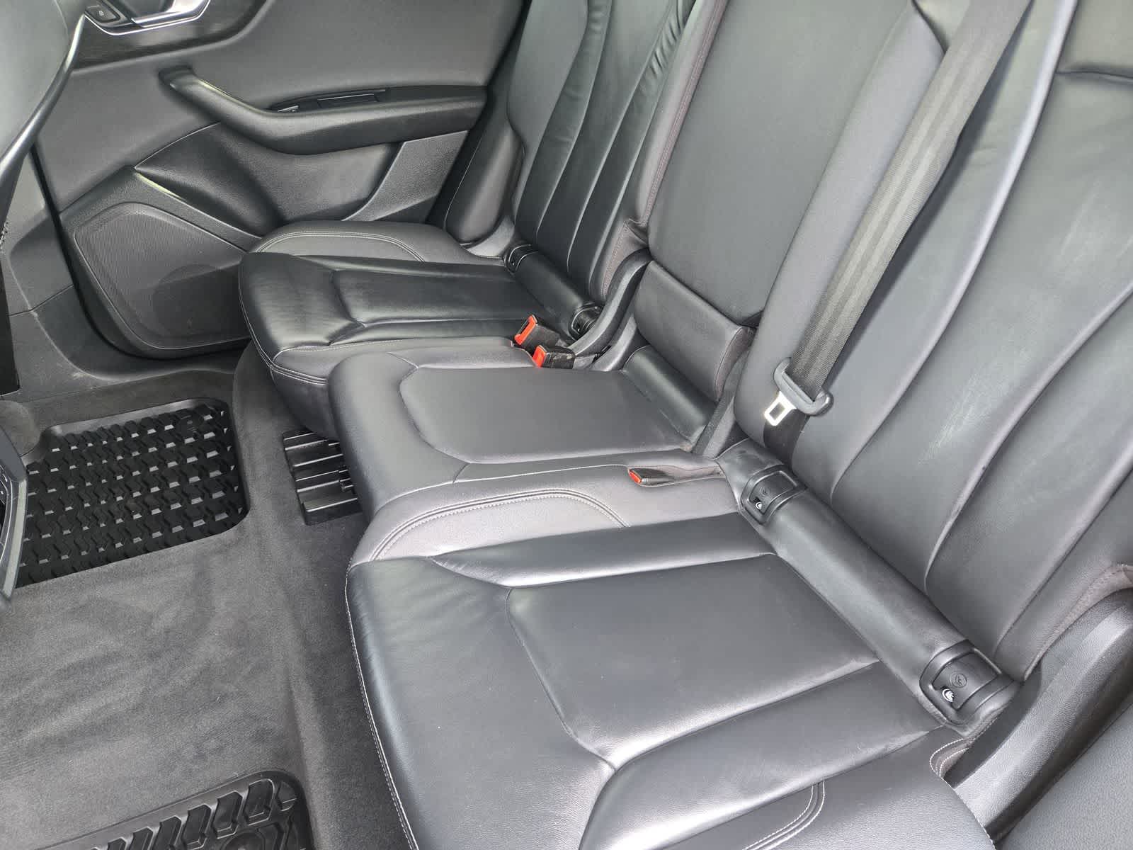 2019 Audi Q8 Premium